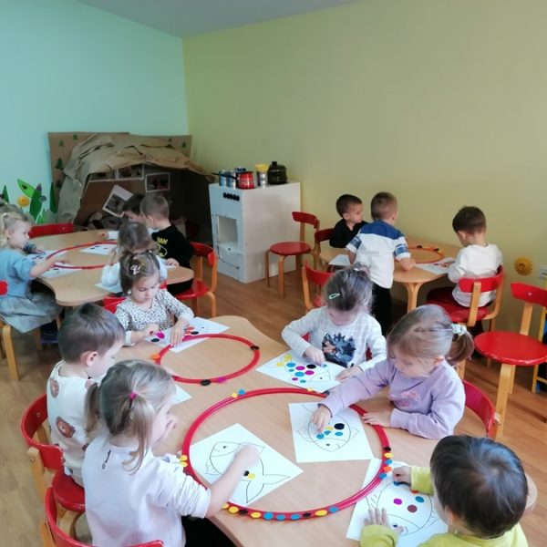 Ко где живи (1) Ко где живи (1)