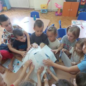 Планета у коферу (2)