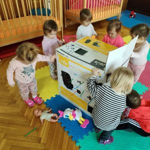 Развој фине моторике (10) Развој фине моторике (10)