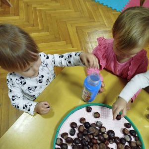 Развој фине моторике (3) Развој фине моторике (3)