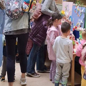 Хуманитарни базар 🐰🐣 (2)