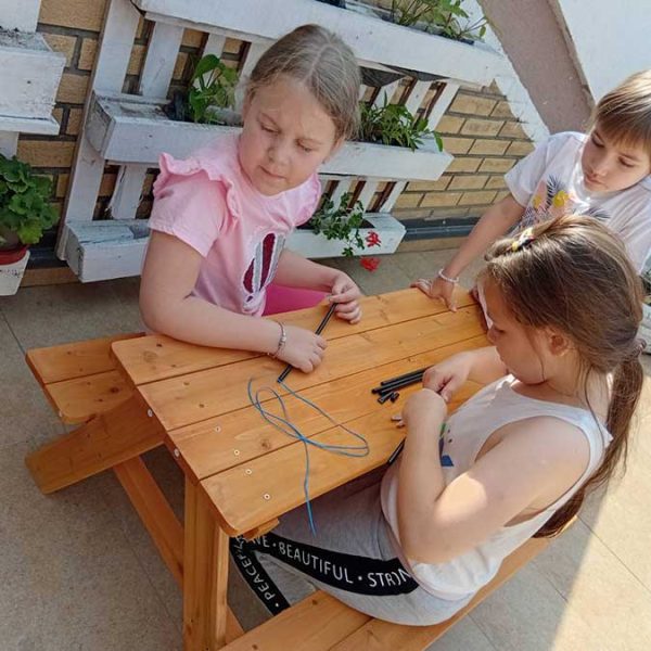 Забавиштанци су уређивали простор (1) Забавиштанци су уређивали простор (1)