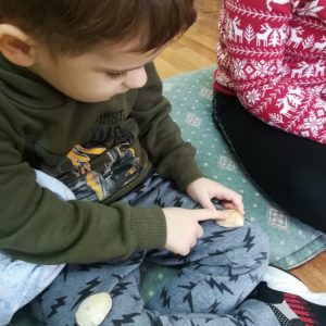 8.-Истражујемо-материјале...рапаво.