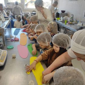 Феноменална сарадња са посластичарницом „Поко локо” (13) Феноменална сарадња са посластичарницом „Поко локо” (13)