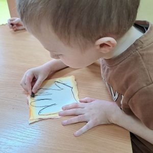 Угљем и сувим пастелом, дочаравамо слике из пећине Алтамира - Шпанија