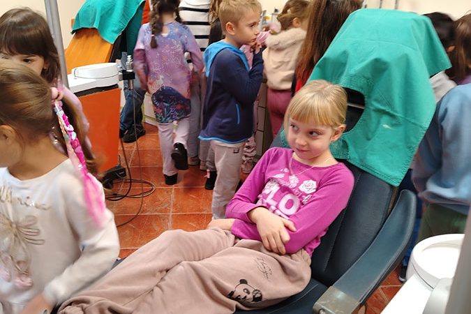 5. Посета стоматолошкој ординацији.jpg