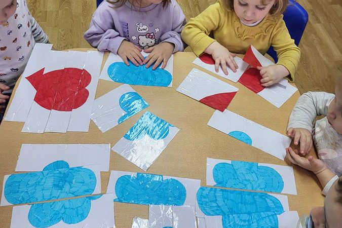 У СВЕТУ БОЈА (1)