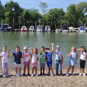 Вожња катамараном, шетња градским кејом и посета игралишту (9)