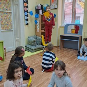 Вртић Лане (8) Вртић Лане (8)