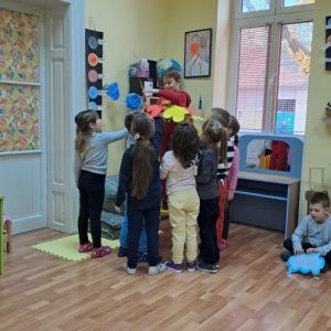 Вртић Лане (9) Вртић Лане (9)