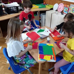 Вртић Пупољак (8) Вртић Пупољак (8)