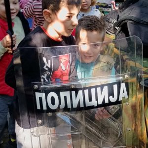 Деца и полиција (4) Деца и полиција (4)