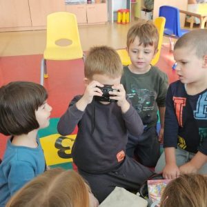 Решио аутобус да обиђе глобус (2) Решио аутобус да обиђе глобус (2)