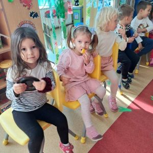 Решио аутобус да обиђе глобус (4) Решио аутобус да обиђе глобус (4)