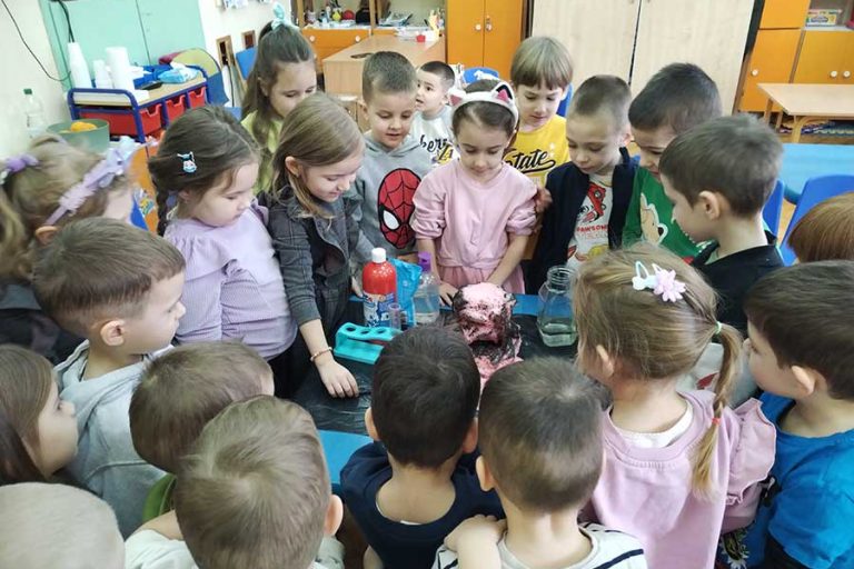 Диносауруси и Путовање у далеку прошлост (4)